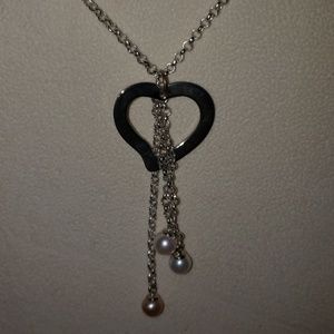 Vantel Pearl's 3 of Hearts Necklace
